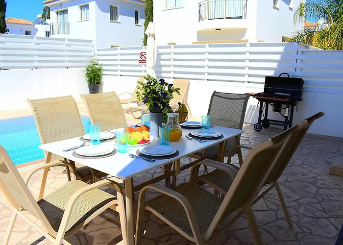 Vila Palm Village Escape *