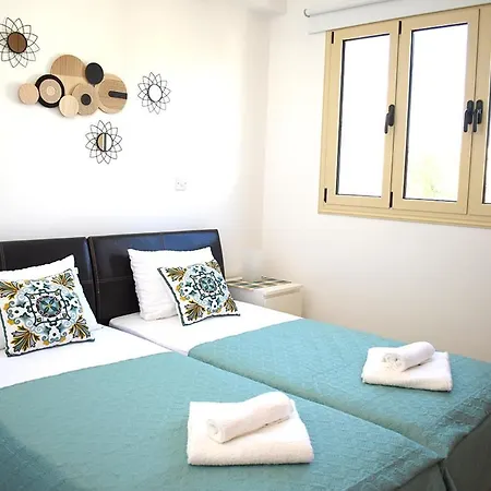 Palm Village Escape Villa *