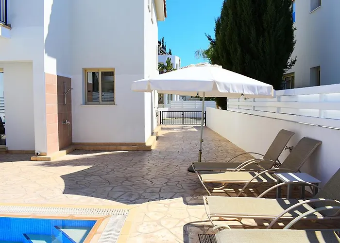 Palm Village Escape Villa