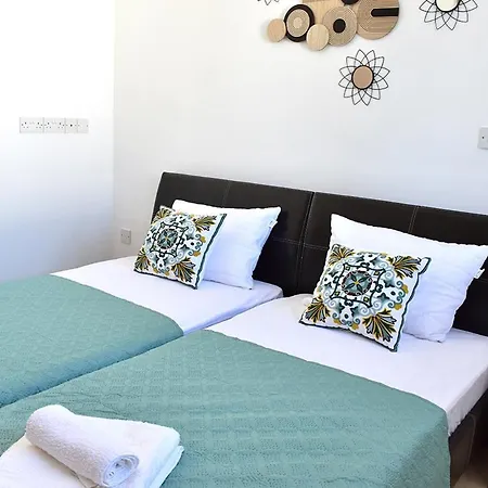 Palm Village Escape Villa Protaras